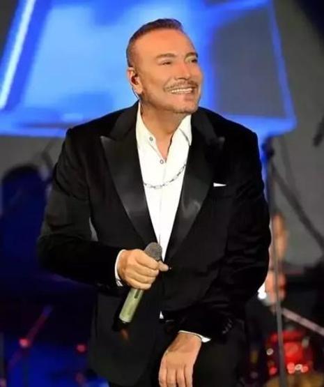 Cenk Eren’den Beklenmedik Hamle Yıllar Sonra İmajında Köklü Değişiklik