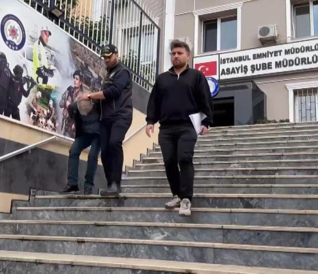 Her detayı şaşkına çevirdi... Bakırköyde akılalmaz hırsızlık: Delikten servet çaldılar