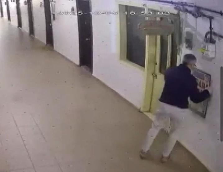 Her detayı şaşkına çevirdi... Bakırköyde akılalmaz hırsızlık: Delikten servet çaldılar