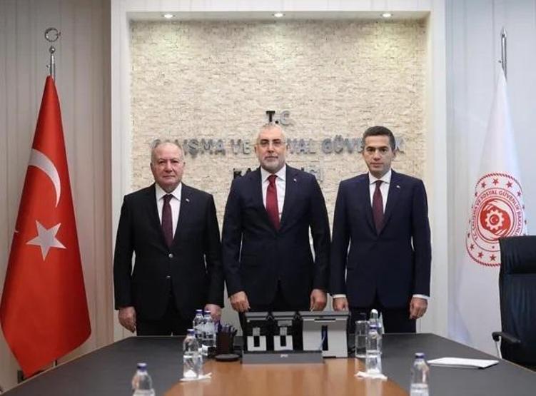 ASGARİ ÜCRET 2026 YÜZDE 20, 30, 40 ZAM SENARYOLARI Milyonların gözü bu haberde 2026da asgari ücret ne kadar olacak, ne zaman açıklanır, yüzde kaç zam gelir