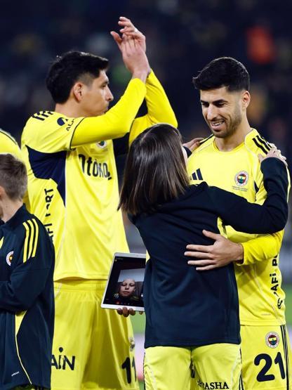 Aziz Yıldırımın kızı Yaz, sarı-lacivert tutkusunu konuşturdu