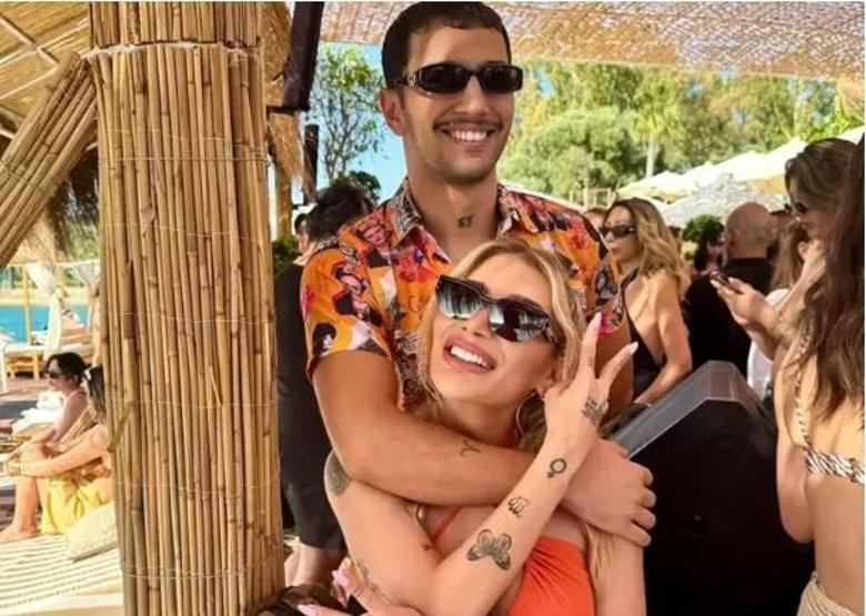 İrem Derici İlişkisini Tüm Samimiyetiyle Anlattı: “38 Yaşındayım Ama Bazen 8 Yaşındaki Gibi Davranıyorum”