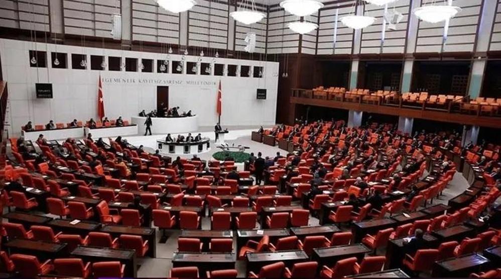 YENİ TORBA YASA MADDELERİ | Torba yasa maddeleri nedir, neler değişecek Emlak vergisi, emeklilik ve askerlik borçlanması... 1 Ocak 2026da geçerli olacak