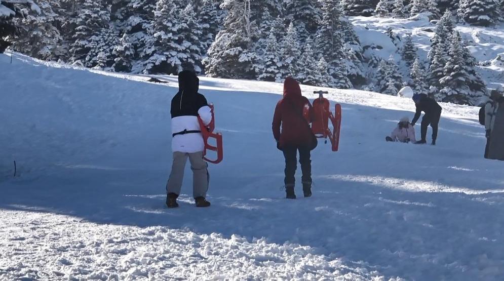 Yılbaşı öncesi akın akın oraya gittiler Metrelerce kuyruk oluştu