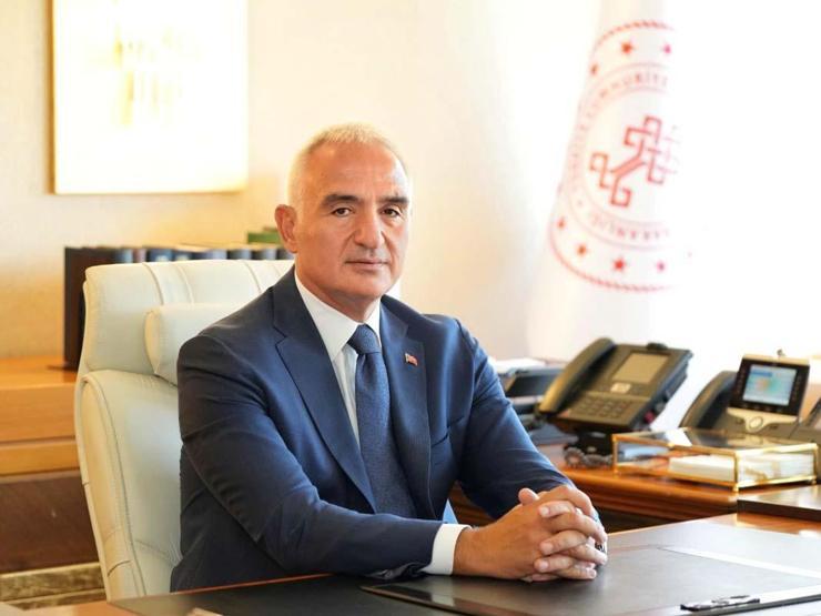 Halk Plajlarına Rekor İlgi 3 Milyon 252 bin 769 Kişi Denize Ücretsiz Ulaştı