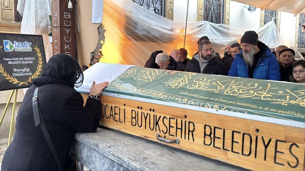 7 Ay Önce Annesini Kaybetmişti Serkan Keskinin Acı Günü Babası Hayatını Kaybetti