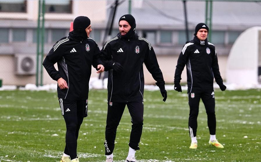 Beşiktaş’ta ikinci yarı mesaisi başladı