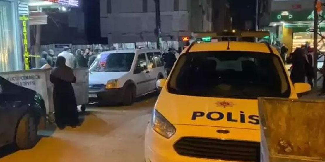 Sokak ortasında kanlı infaz 2 ölü, 1 yaralı