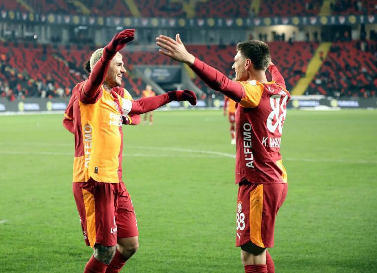 Spor yazarları, Galatasaray - Trabzonspor maçını değerlendirdi: Rahatlık farkı