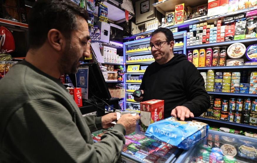 İranda protestolar sürerken, provokatörlere hızlı yargılama uyarısı