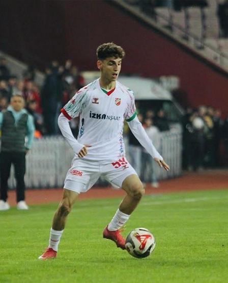 Fenerbahçede yerli transferi son anda iptal oldu Görüşmeler sonuçsuz...