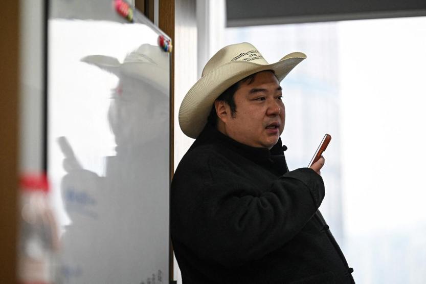 ÇİNLİ TRUMP: Bir Fenomenin Krizle Başlayan Sıra Dışı Yükseliş Hikayesi: Şimdi Pasifik’in İki Yakasında Kahkaha Topluyor...