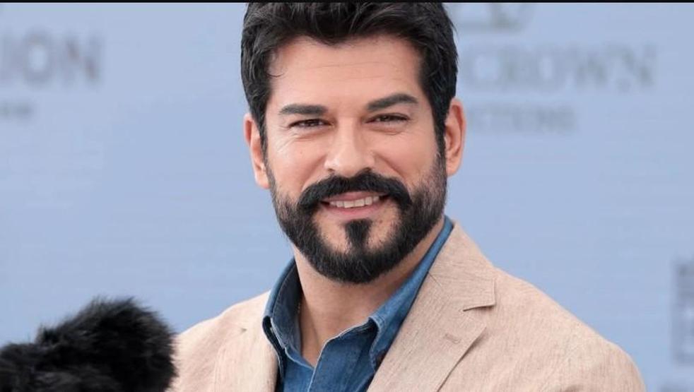 Burak Özçivit’ten para iddialarına tepki: “Biraz saygı bekliyorum”