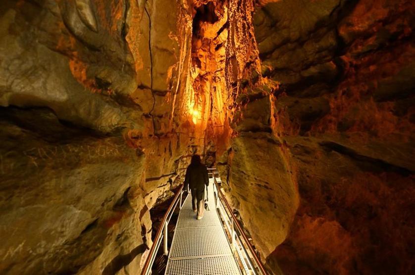 Çal Mağarası turizmde rekor kırdı: 2025’te 178 bin 500 ziyaretçi ağırladı