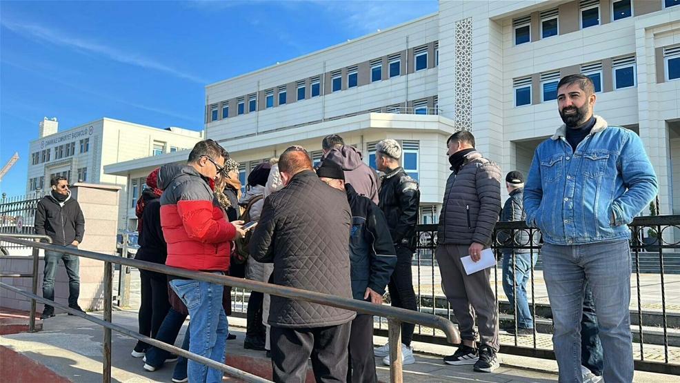 Kuyumcu baba-oğlun tuzağına düştüler Altınlarla birlikte kayıplara karıştılar