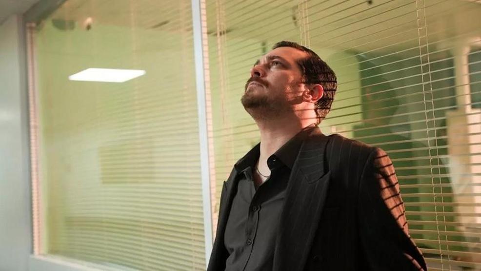 Eşref Rüyanın yıldızı Çağatay Ulusoyun babasına bakın Gören şaştı kaldı ‘KARİZMA GENETİK’