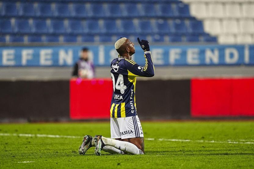Fenerbahçe’de kalacak mı Talisca’dan transfer söylentilerine net cevap