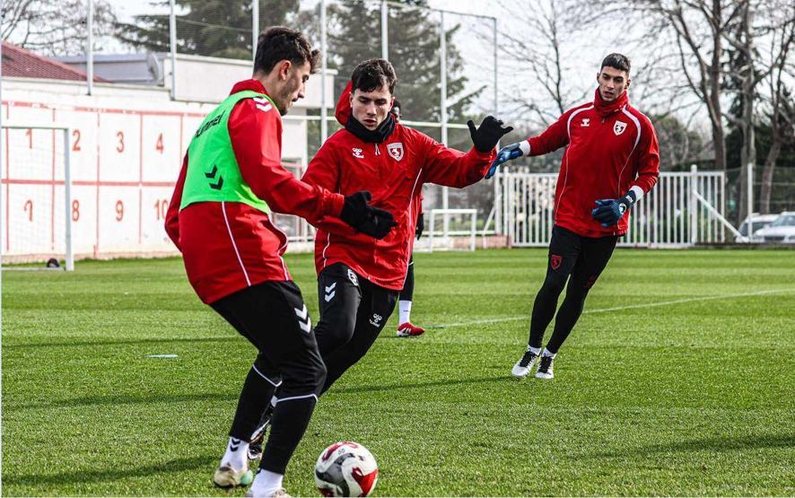 Samsunspor’da rota lige döndü Gençlerbirliği hazırlıkları…
