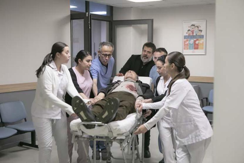 Arka Sokaklarda Nefes Kesen Gerilim: Rıza Baba Ölecek mi