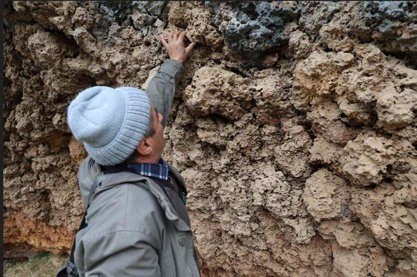 1 Milyon Yıl Önce Oluştuğu Tahmin Edilen Buzul Vadisi, Dronla Görüntülendi