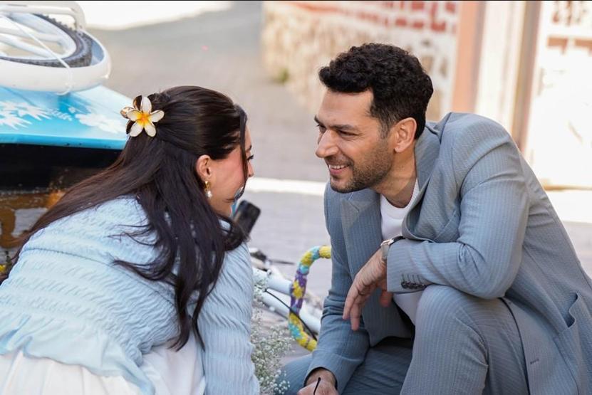 CUMARTESİ GECELERİNE DAMGA VURAN ÇİFT