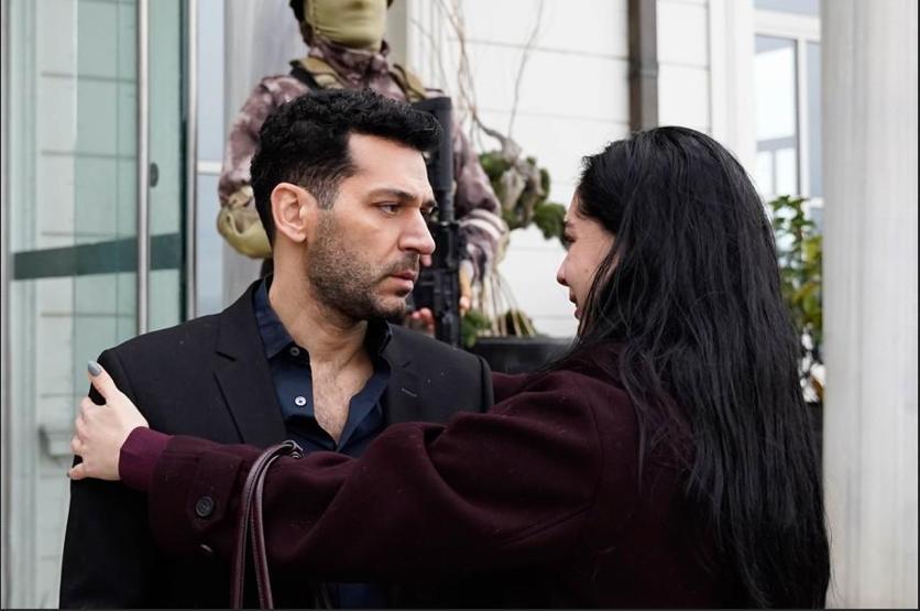 CUMARTESİ GECELERİNE DAMGA VURAN ÇİFT