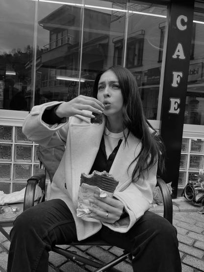 BU GÜZELLİĞİN DENGİ YOK Güller ve Günahların Zeynep’i Cemre Baysel sosyal medyayı salladı