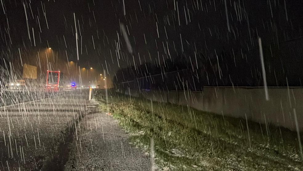 İstanbul beyaza büründü: İşte o kareler...