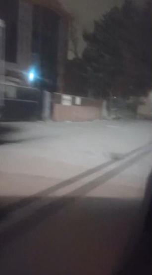 İstanbul beyaza büründü: İşte o kareler...