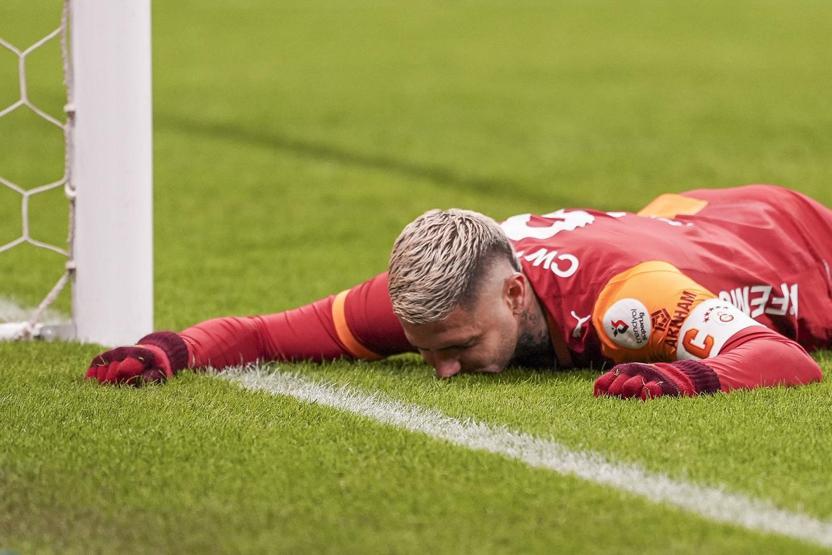 Galatasarayda Okan Buruk eleştirisi: Tüm takımın taşıdığı bir yük