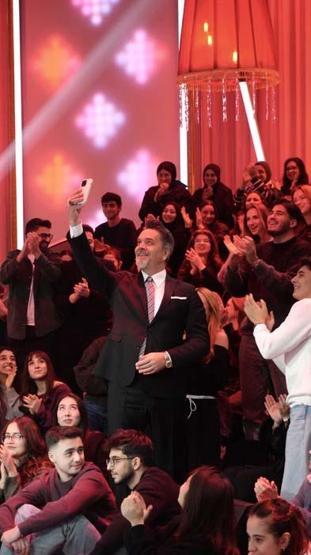 Pazar Gecesinin Eğlence Jokeri Jokerler Havada Uçuşacak