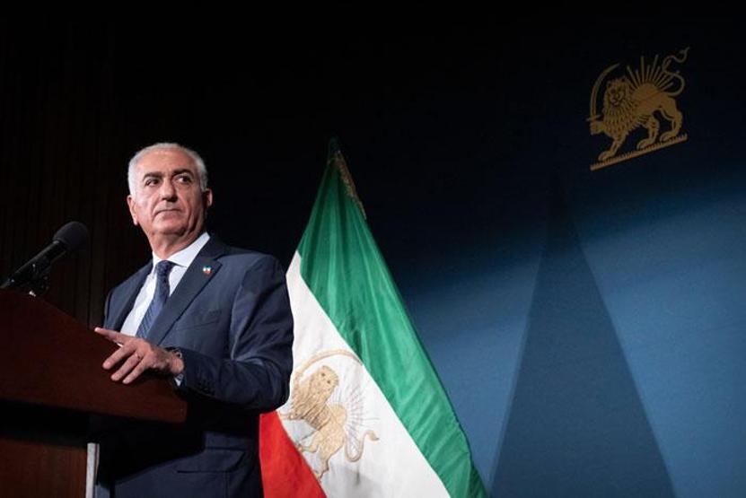 ÖZEL | 1979 öncesine dönüş mü İran protestolarının simgesine yakın mercek