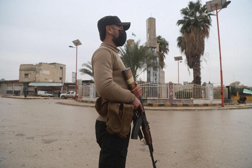 Suriyede 44 saatte çözülen düğüm Dengeler adım adım değişti: İsrailin planları çöpe gitti