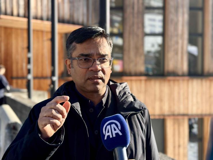 Dünyadaki Yoksulluğu 26 Kez Bitirecek Servet: Sadece 1 Yılda Birikti Oxfamdan Artık Siyasi Bir Tehdit uyarısı....