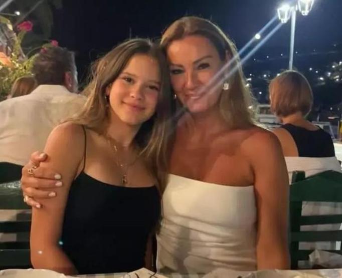 Pınar Altuğdan Bebekteki Eviyle İlgili Açıklama: Satmadık, İlgilenen Oldu