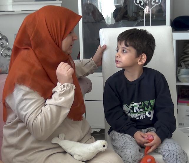 Yangın söndü acı dinmedi: 3 işitme engelli çocuk babasız kaldı