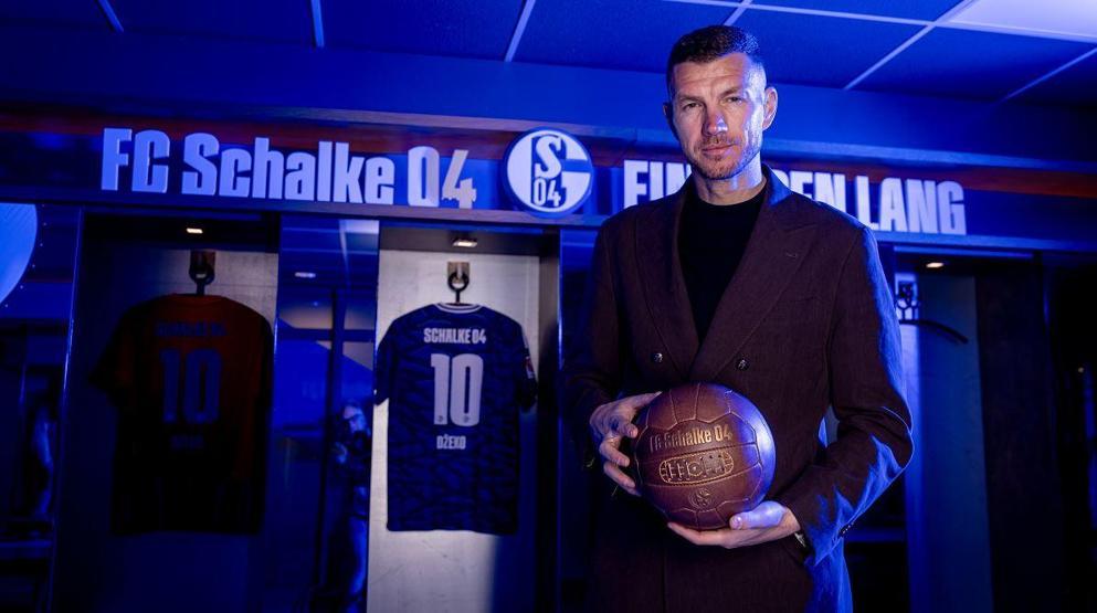 Fenerbahçe’nin eski golcüsü Edin Dzeko, imzayı attı