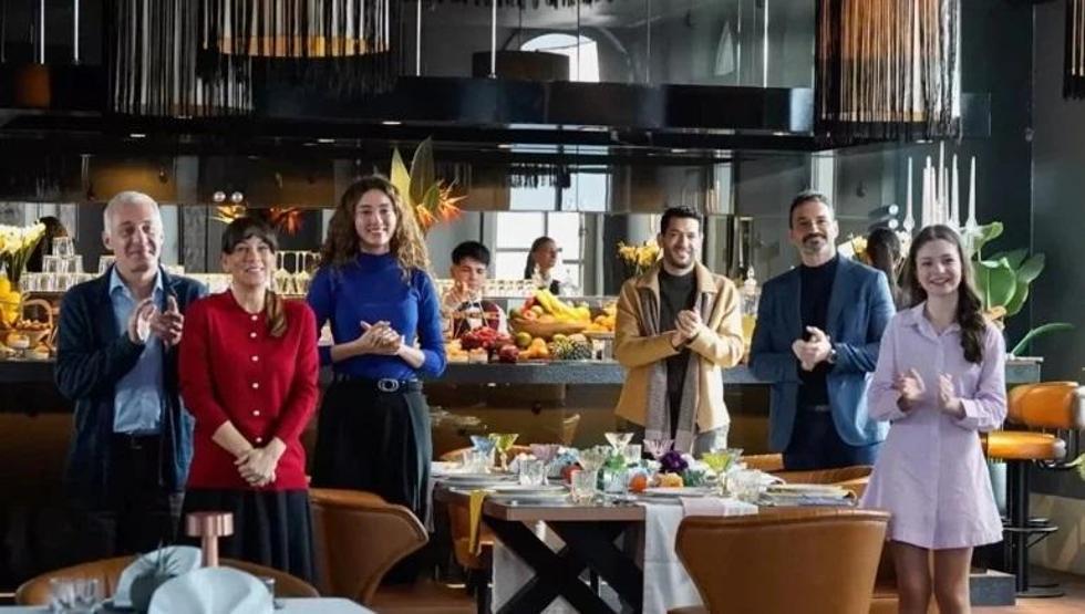 Güller ve Günahlarda duygu dolu anlar Beklenen haber geldi Zeynepin büyük sevinci