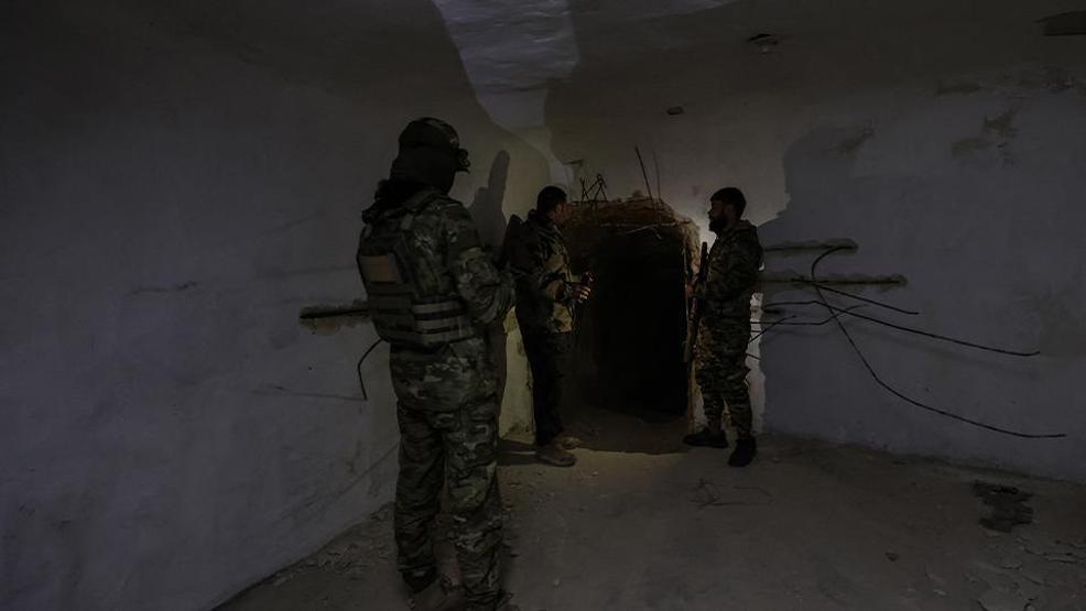 Sivillerin evlerini karargaha çevirmişler Terör örgütü YPGnin tünel ağı ortaya çıktı