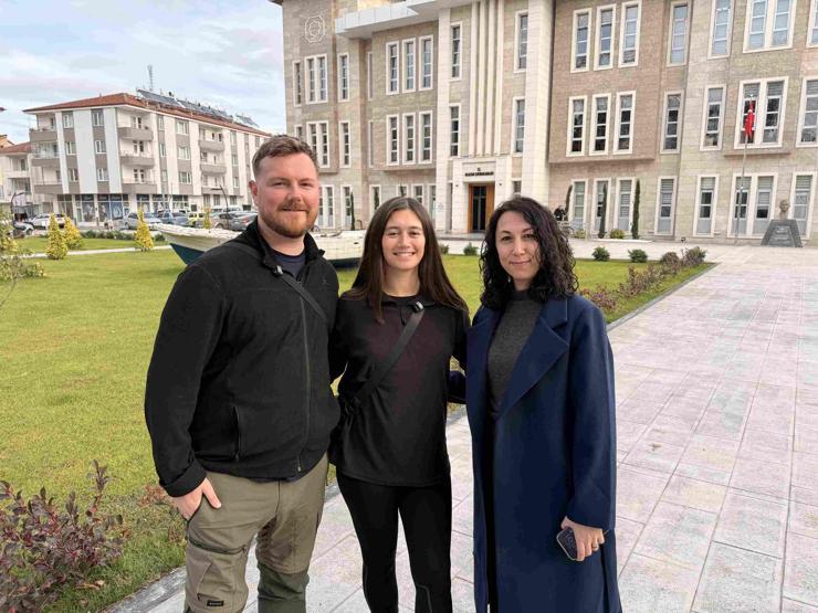 1,5 yıldır yoldalar: İngiltereden Vietnama yürüyen gezginlerin durağı Samsun oldu