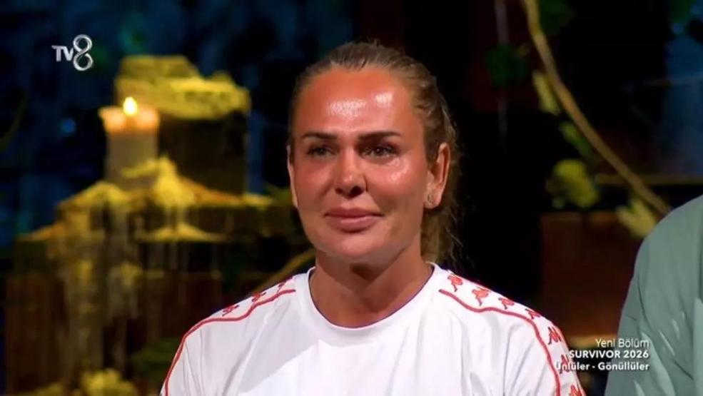 Benim İçin Survivor Tamamen Kapandı Demişti Adaya Geri Dönünce Tepki Yağdı