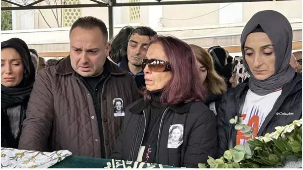 Usta sanatçıya son veda Seha Okuş toprağa verildi