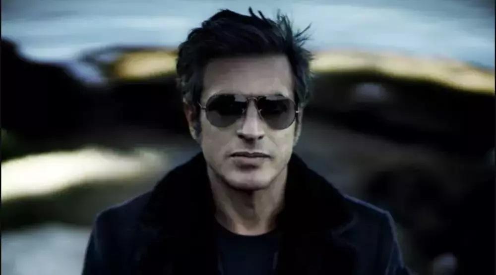 Beni şimdi almazsanız, sonra çok yanarsınız ifadesi dikkat çekmişti TEOMANIN CVSİ SAHTE ÇIKTI