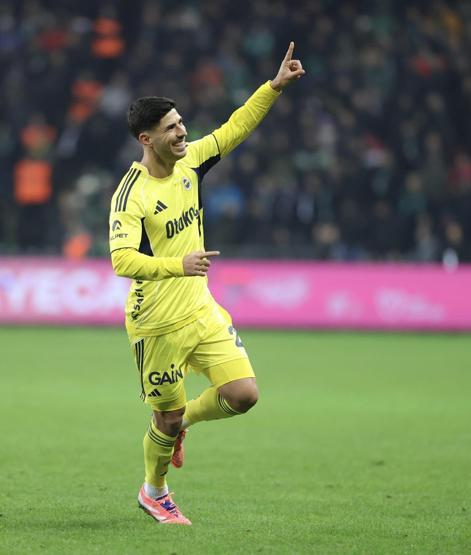 Kocaelispor - Fenerbahçe maçı sonrası yıldız oyuncuya övgü: Asensio artı 10