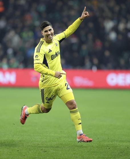 Kocaelispor - Fenerbahçe maçı sonrası yıldız oyuncuya övgü: Asensio artı 10