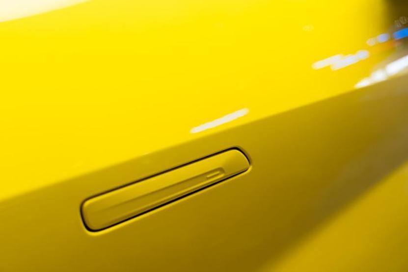 Öncüsü Tesla olmuştu: Çin araçlardaki bu tasarımı yasaklıyor