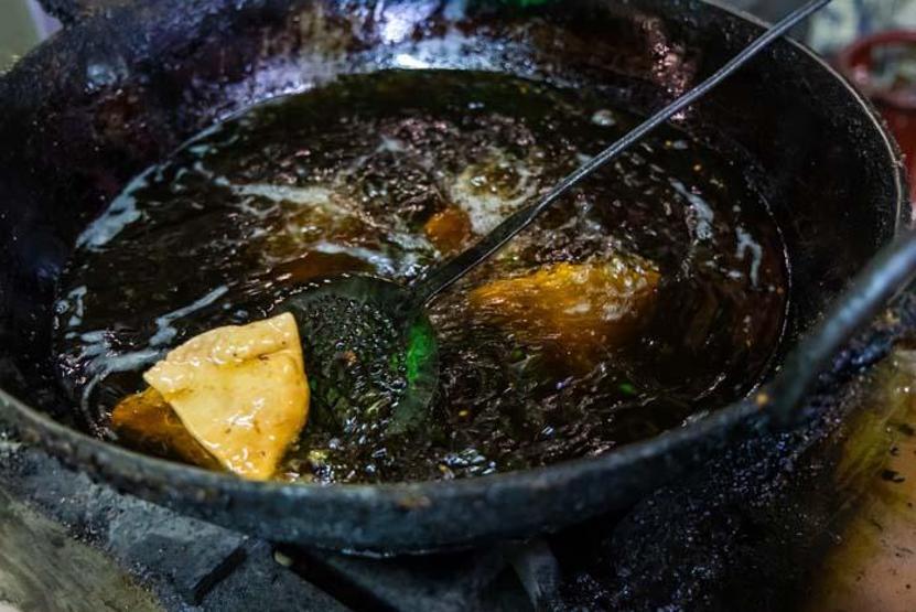 Paketli Gıdalar, Sessiz Tehlike Sofranız Kanseri Besliyor Olabilir İşte Kanser Riskini Artıran Besinler