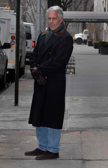 Dünyanın konuştuğu rezalette akıllardaki yeni soru: Epstein MOSSAD mı yoksa Rus ajanı mı