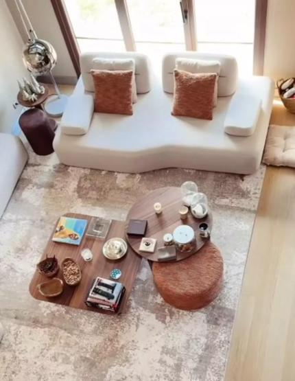 Pınar Altuğ’un cam tavanlı evi olay oldu Ferah tasarımı hayranlık topladı