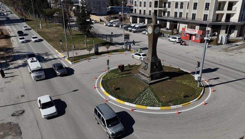 04.17... O saat kulesinde 3 yıldır zaman durdu